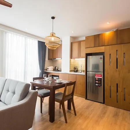22Housing Hotel & Apartment 81 Linh Lang Hanoi Exterior photo