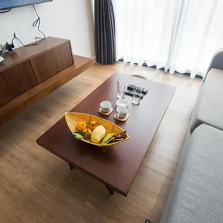 22Housing Hotel & Apartment 81 Linh Lang Hanoi Exterior photo