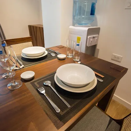 22Housing Hotel & Apartment 81 Linh Lang Hanoi Exterior photo