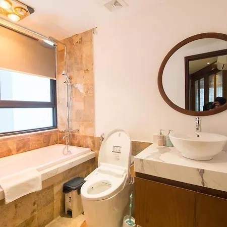 22Housing Hotel & Apartment 81 Linh Lang Hanoi Exterior photo